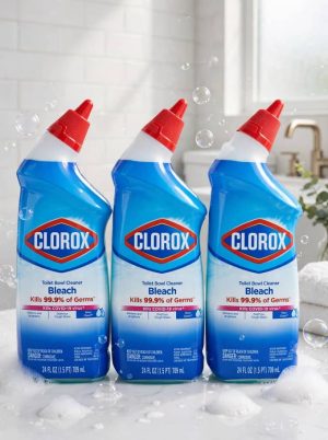 Clorox Toilet Bowl Cleaner Clinging Bleach Gel, Ocean Mist, 24 Fluid Ounces.